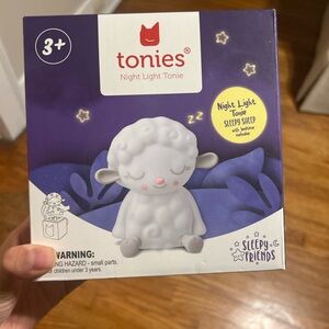 Sleepy Sheep Night Light Toy - White